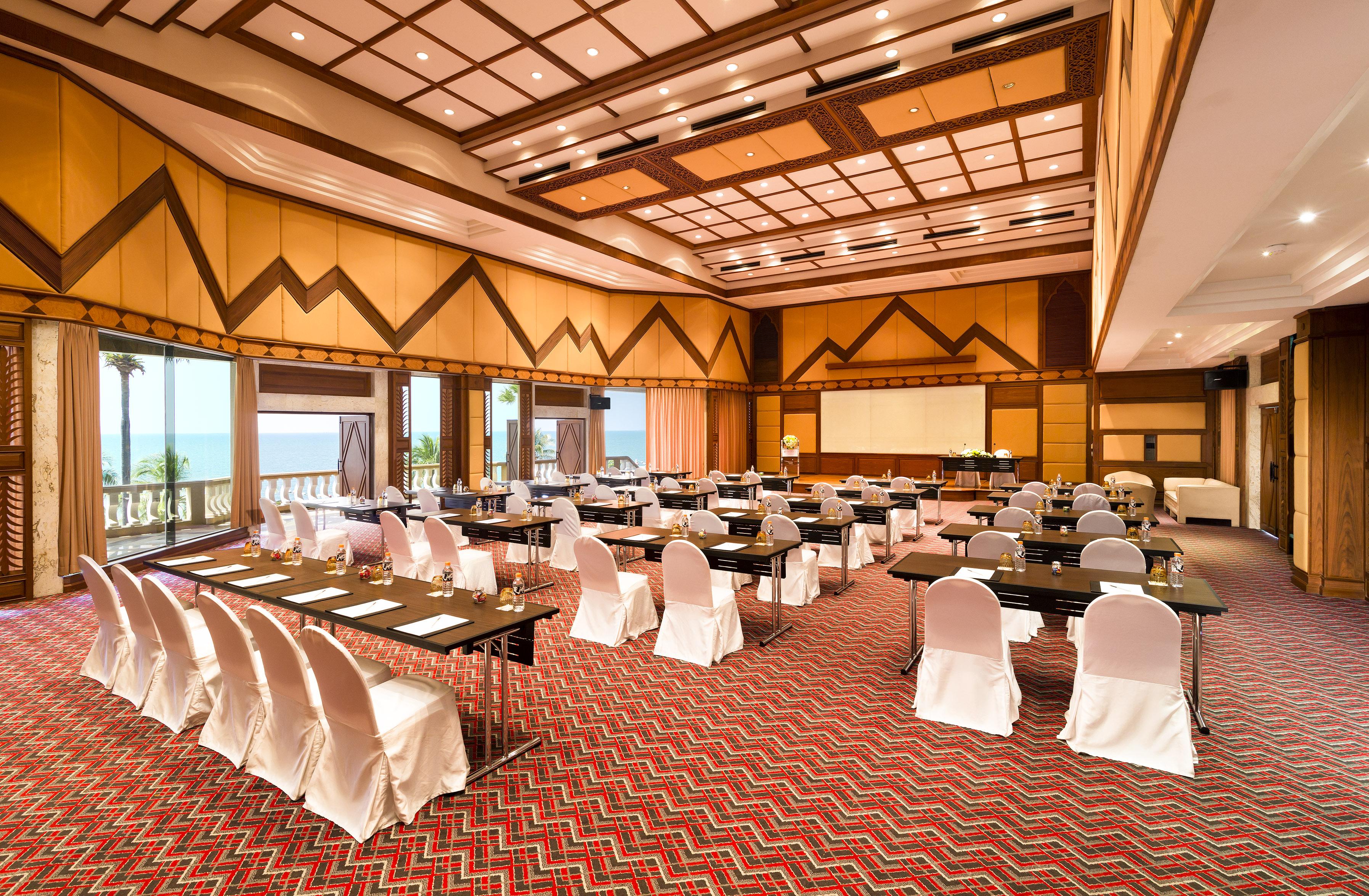 Pullman Pattaya Hotel G - SHA Plus Certified Dış mekan fotoğraf The Royal Ballroom